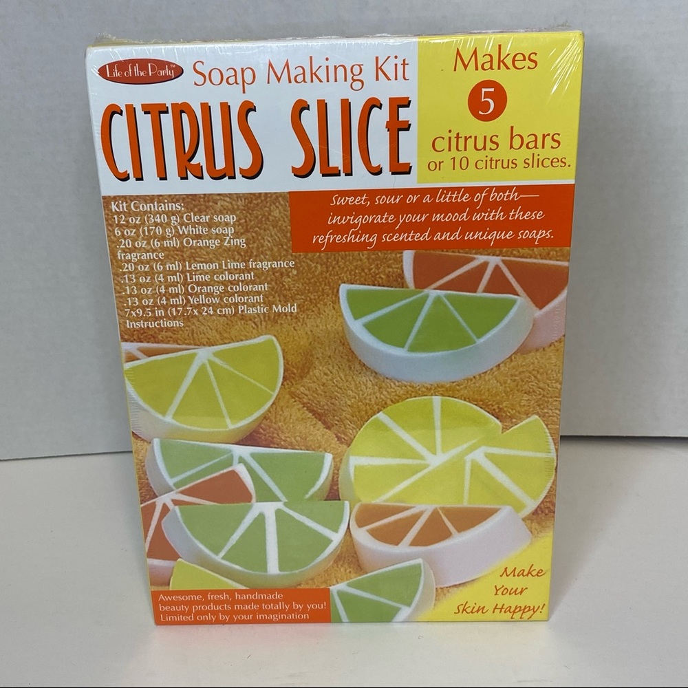 Life of the Party Soap Making Kit Citrus Makes 5 Bars or 10 Citrus Slices New